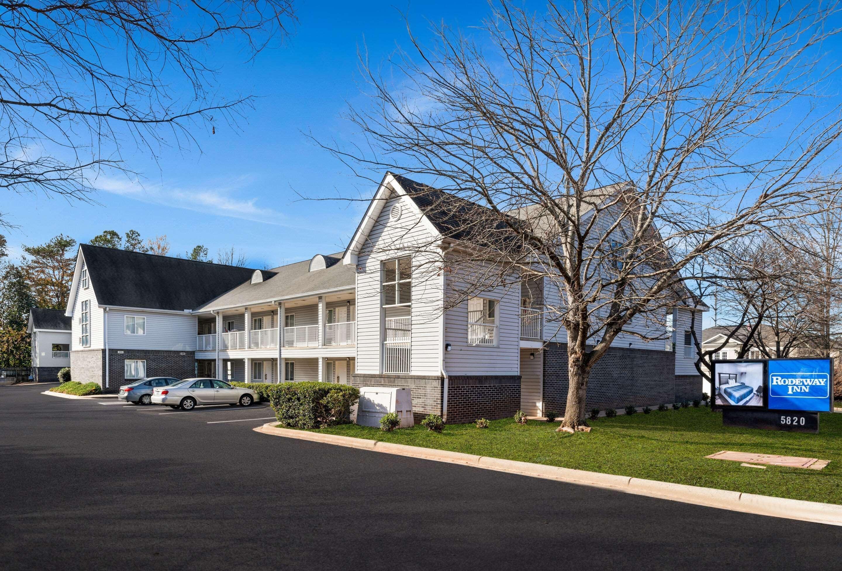 Staying Near Historic South End: 5 Budget Hotels Compared
