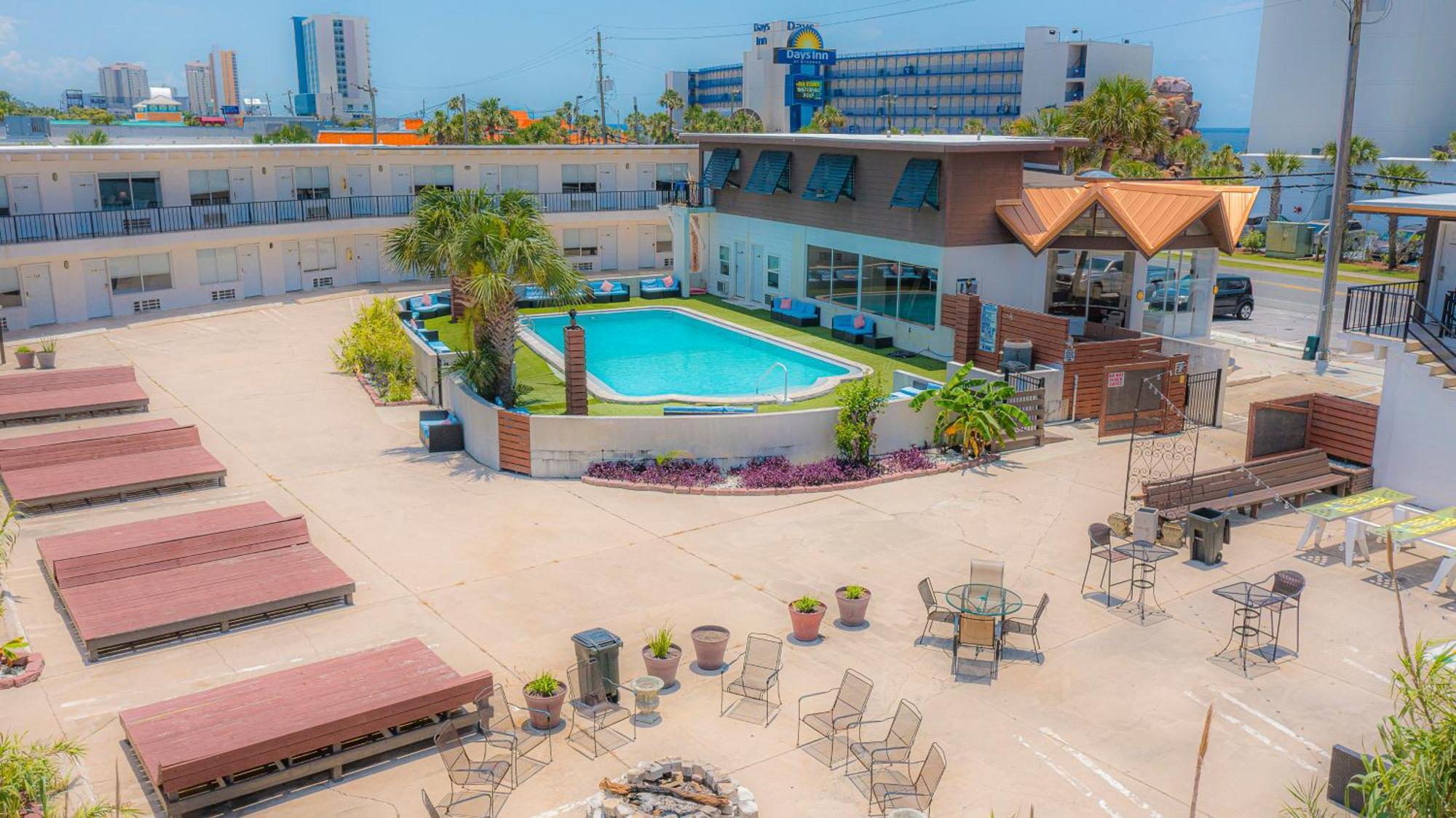 4 Budget Hotels Near Hydrospace PCB Worth Booking