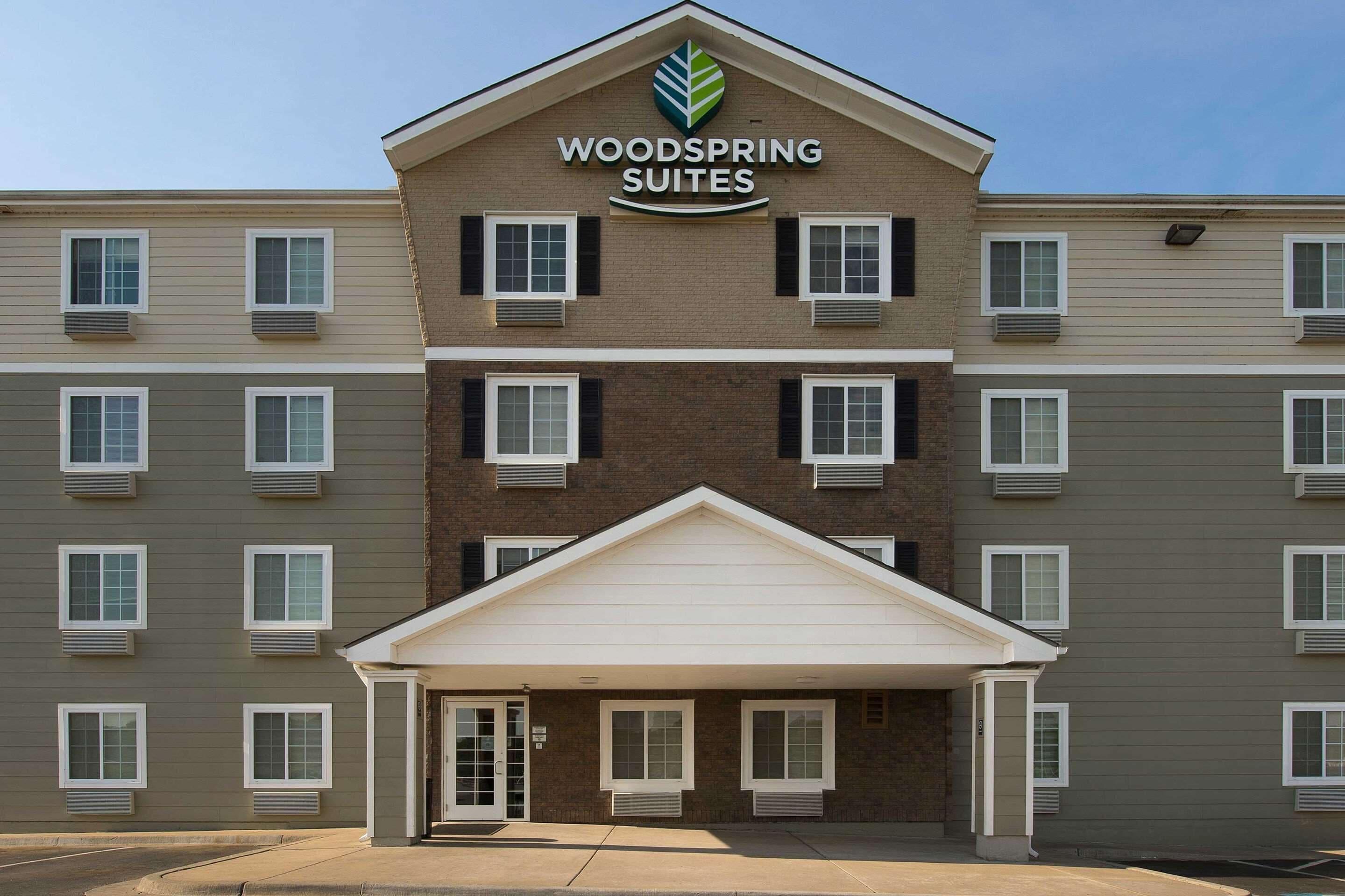 4 Budget Hotels Near University of Missouri Kansas City Worth Booking