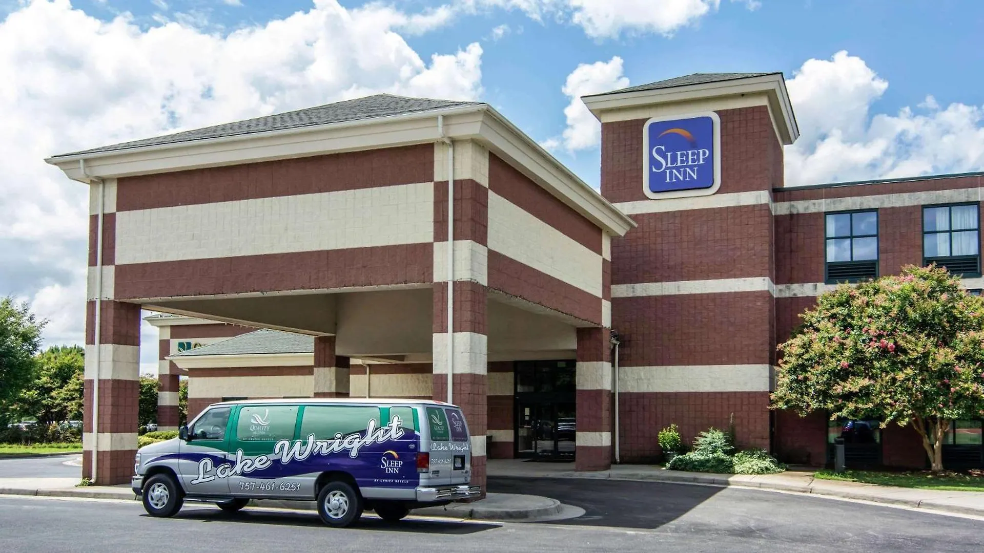 5 Budget Hotels Near Harbor Park Norfolk Worth Booking