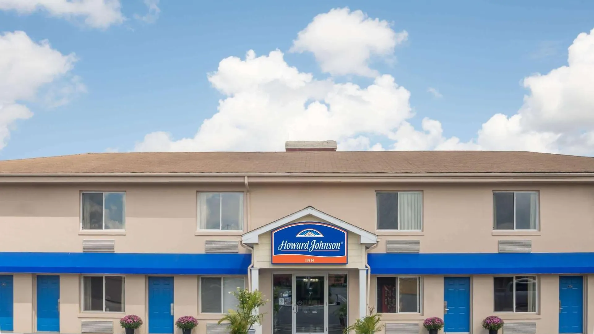 4 Affordable 2-Star Hotels Close to Blunt Park, Springfield