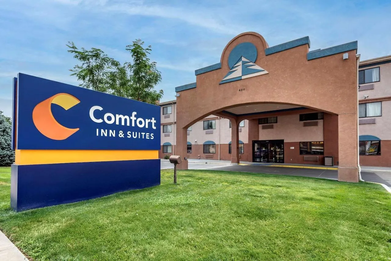 15 Three-Star Hotels In Colorado That Deliver Real Value