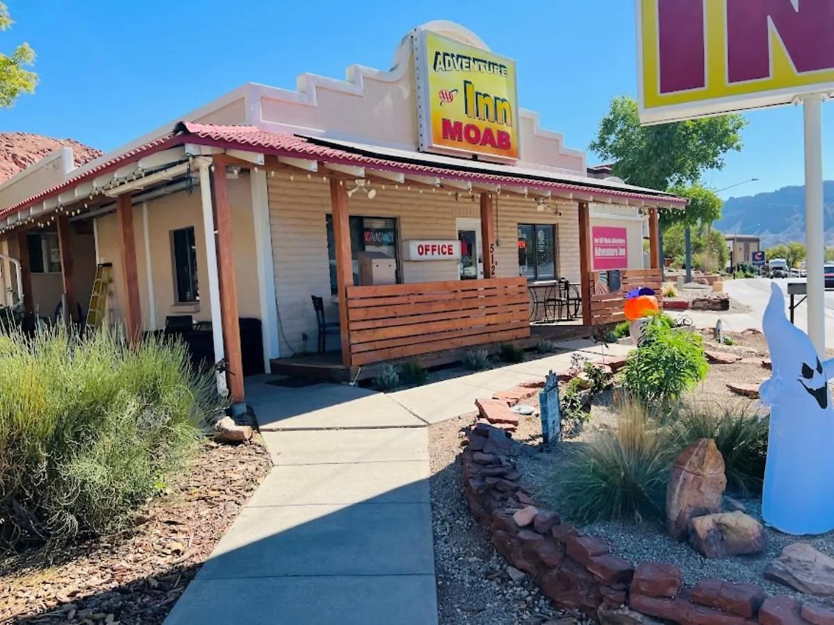 8 Central Moab Hotels Close to Grand County Airport