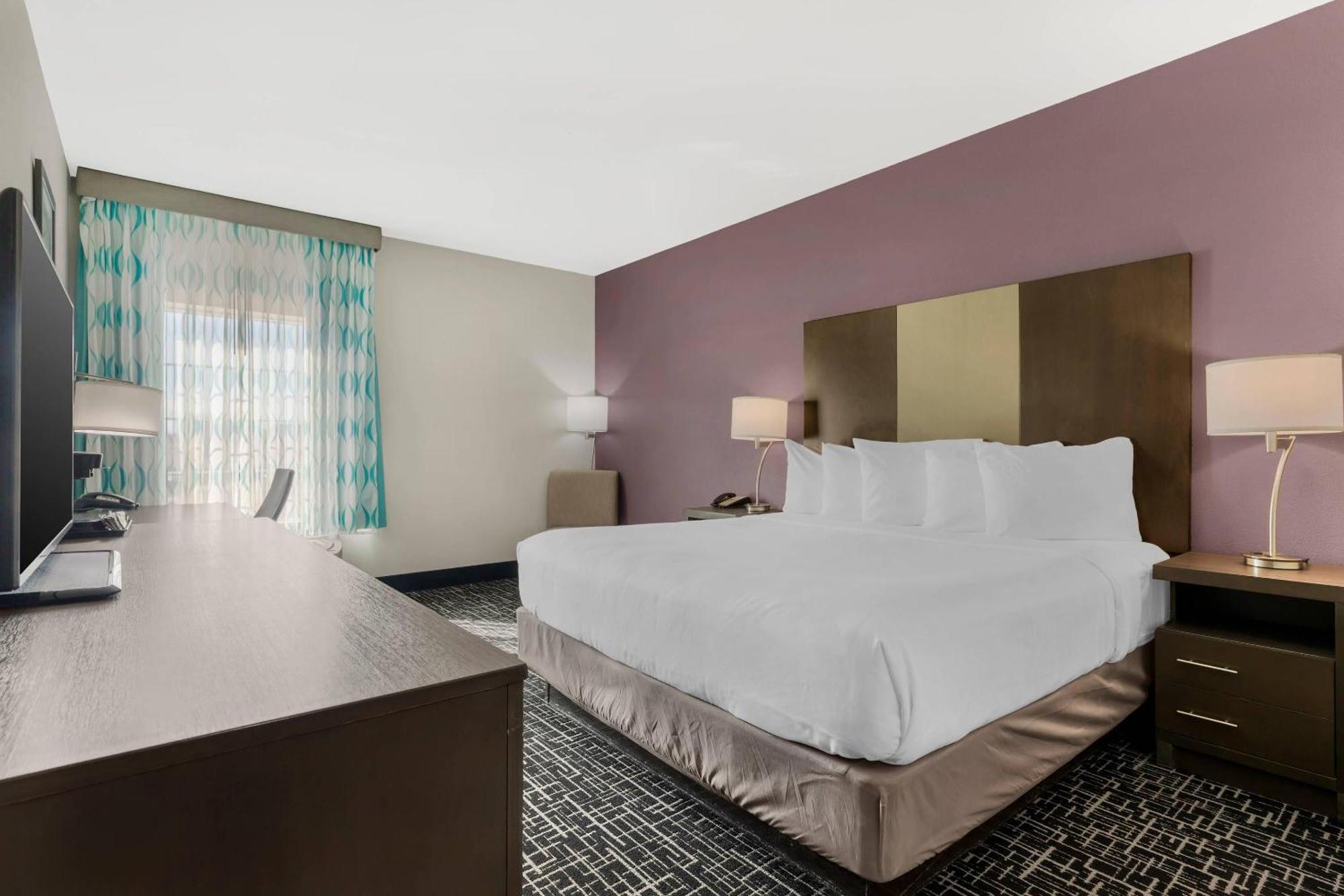7 Smart Resort Hotels In Oklahoma Worth Booking